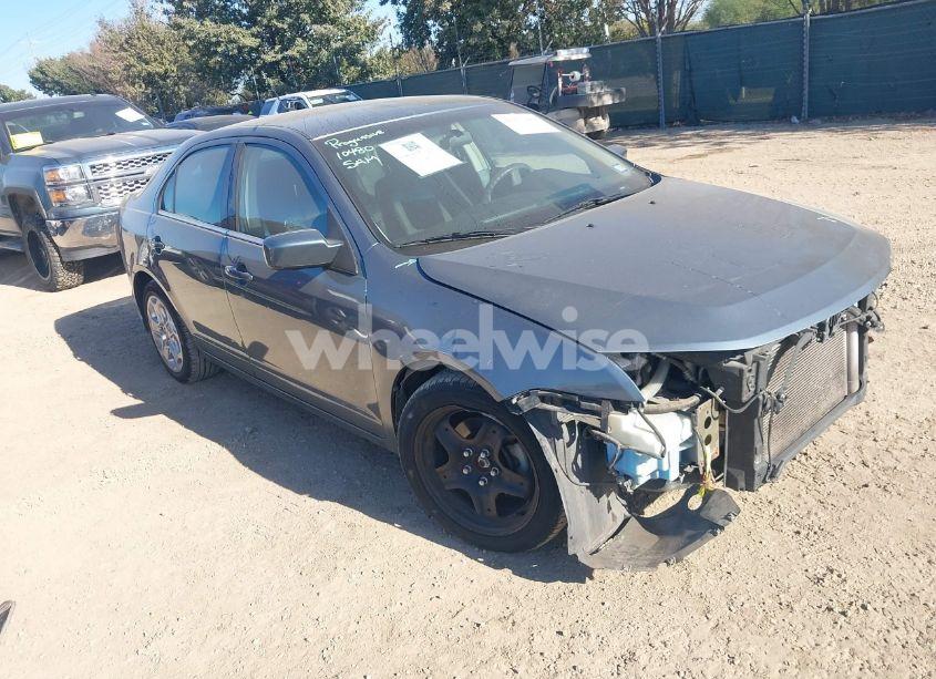 2011 Ford Fusion SE (VIN 3FAHP0HA7BR291746) main photo