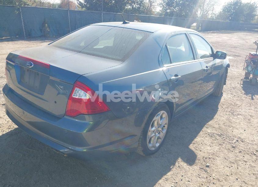 Photo 4 of 2011 Ford Fusion SE (VIN 3FAHP0HA7BR291746)