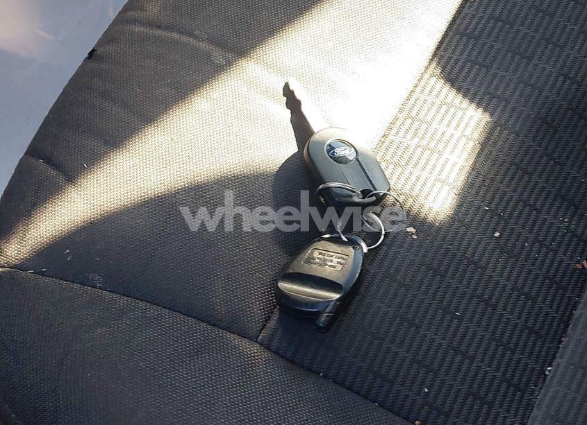 Photo 11 of 2011 Ford Fusion SE (VIN 3FAHP0HA7BR314829)