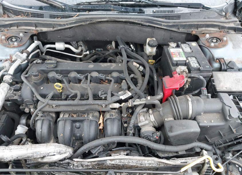 Photo 10 of 2011 Ford Fusion SE (VIN 3FAHP0HA7BR328004)