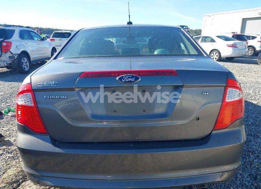 Photo 16 of 2012 Ford Fusion SE (VIN 3FAHP0HA7CR102613)