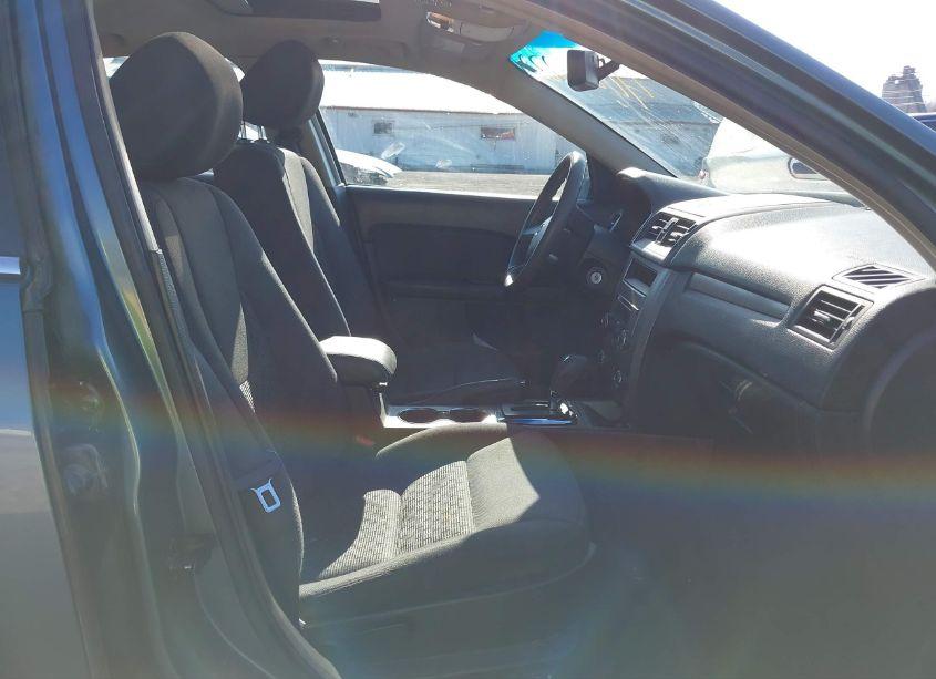 Photo 5 of 2012 Ford Fusion SE (VIN 3FAHP0HA7CR123378)