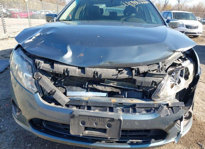 Photo 6 of 2012 Ford Fusion SE (VIN 3FAHP0HA7CR123378)