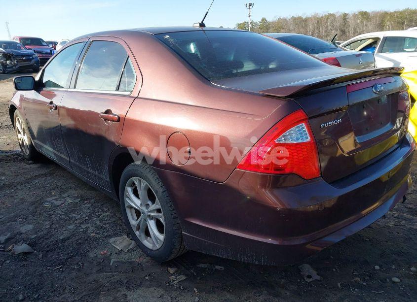 Photo 3 of 2012 Ford Fusion SE (VIN 3FAHP0HA7CR134087)