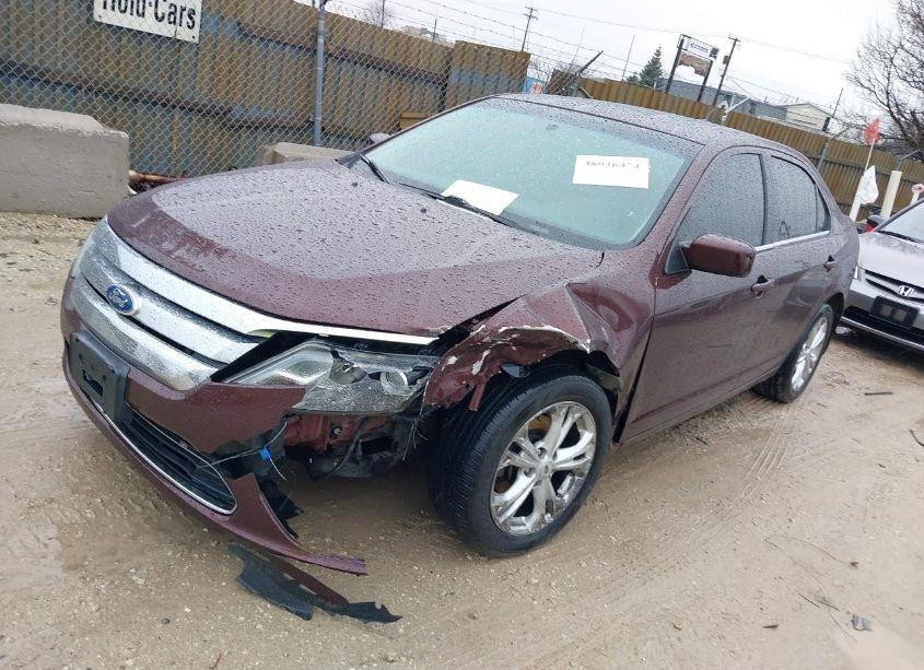 Photo 2 of 2012 Ford Fusion SE (VIN 3FAHP0HA7CR142819)