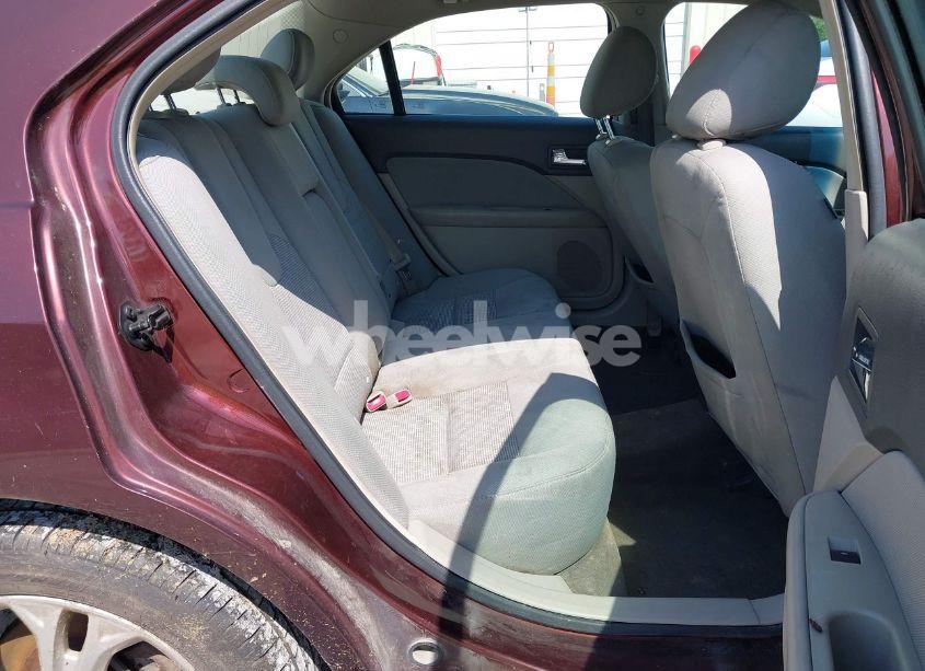 Photo 8 of 2012 Ford Fusion SE (VIN 3FAHP0HA7CR150063)