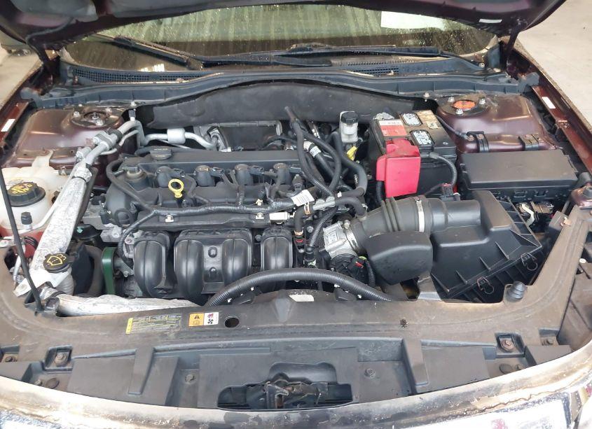 Photo 10 of 2012 Ford Fusion SE (VIN 3FAHP0HA7CR183807)