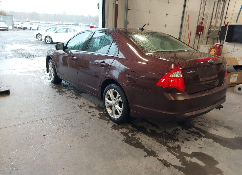 Photo 3 of 2012 Ford Fusion SE (VIN 3FAHP0HA7CR183807)