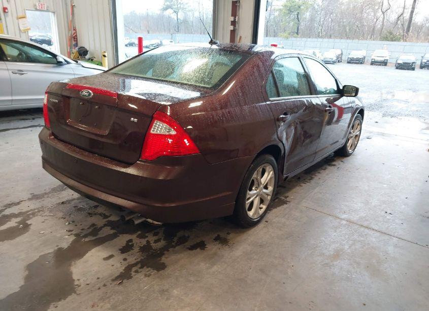 Photo 4 of 2012 Ford Fusion SE (VIN 3FAHP0HA7CR183807)