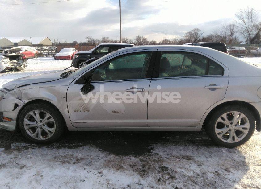 Photo 14 of 2012 Ford Fusion SE (VIN 3FAHP0HA7CR190742)