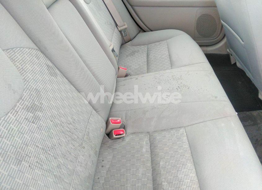 Photo 8 of 2012 Ford Fusion SE (VIN 3FAHP0HA7CR190742)