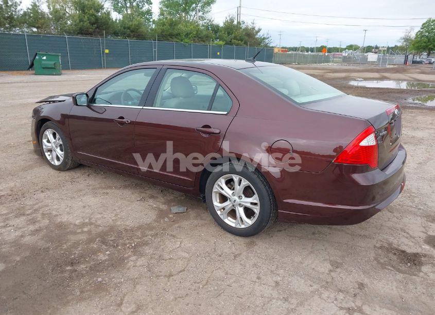 Photo 3 of 2012 Ford Fusion SE (VIN 3FAHP0HA7CR219821)