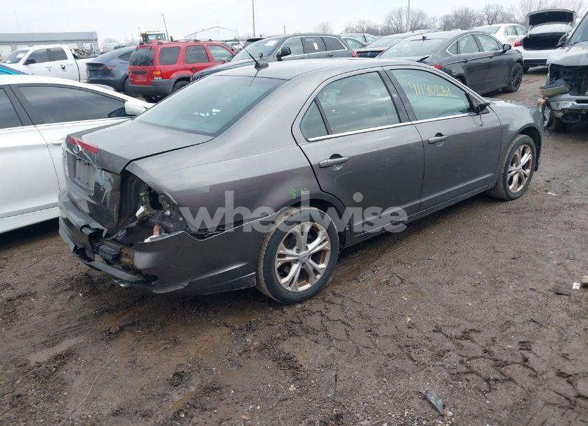 Photo 4 of 2012 Ford Fusion SE (VIN 3FAHP0HA7CR223450)