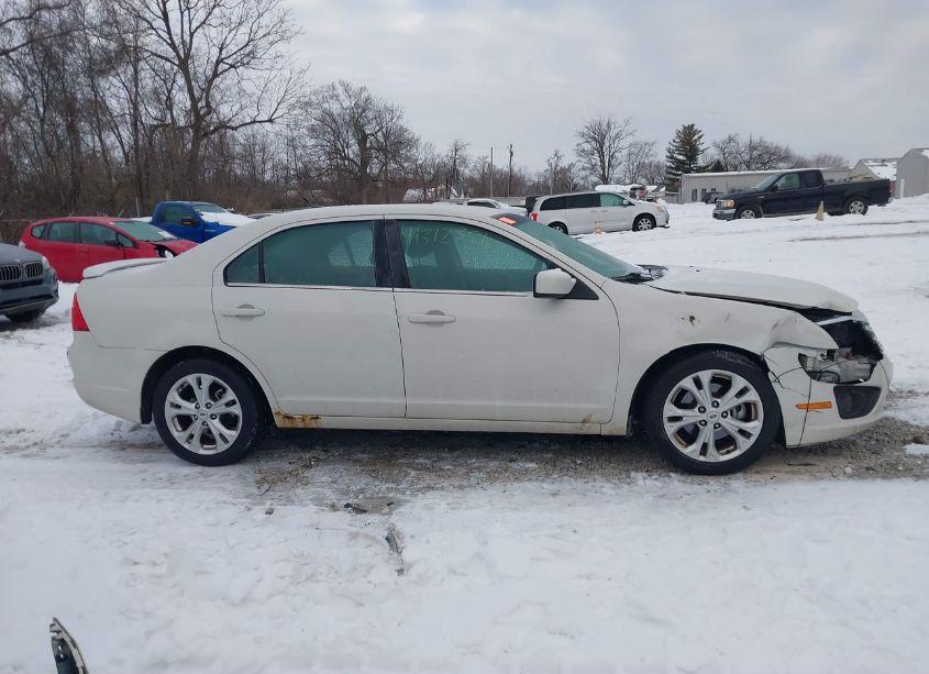 Photo 13 of 2012 Ford Fusion SE (VIN 3FAHP0HA7CR230091)