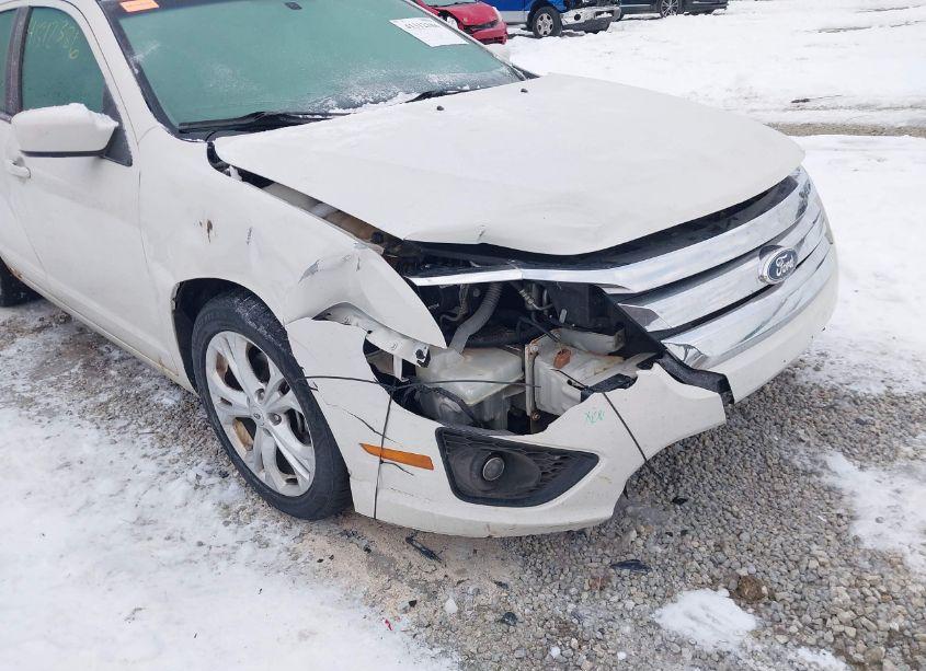 Photo 6 of 2012 Ford Fusion SE (VIN 3FAHP0HA7CR230091)