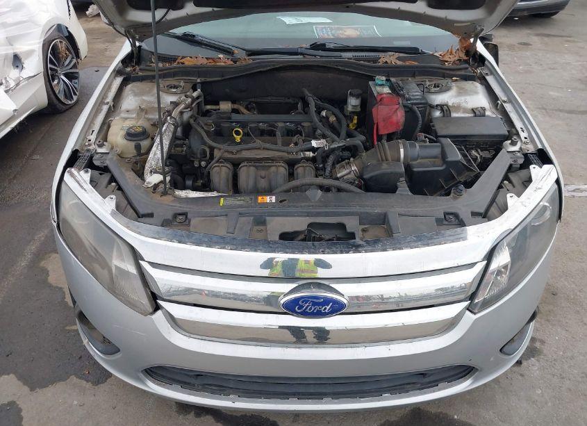 Photo 10 of 2012 Ford Fusion SE (VIN 3FAHP0HA7CR254309)