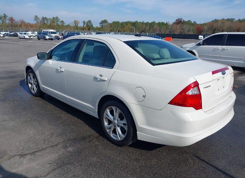 Photo 3 of 2012 Ford Fusion SE (VIN 3FAHP0HA7CR263284)