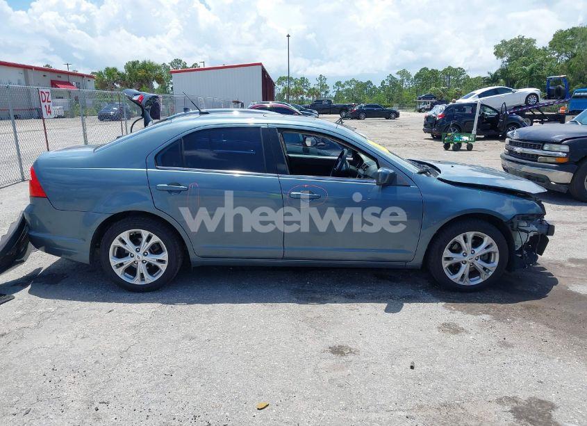 Photo 14 of 2012 Ford Fusion SE (VIN 3FAHP0HA7CR272566)