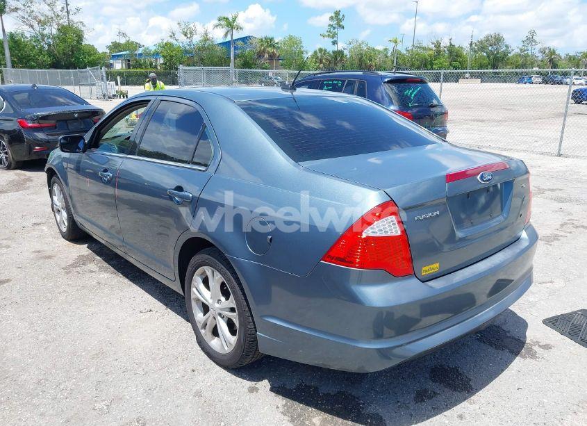 Photo 3 of 2012 Ford Fusion SE (VIN 3FAHP0HA7CR272566)