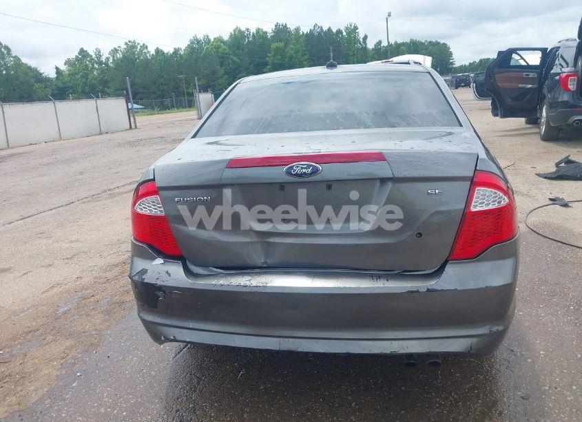 Photo 16 of 2012 Ford Fusion SE (VIN 3FAHP0HA7CR417511)