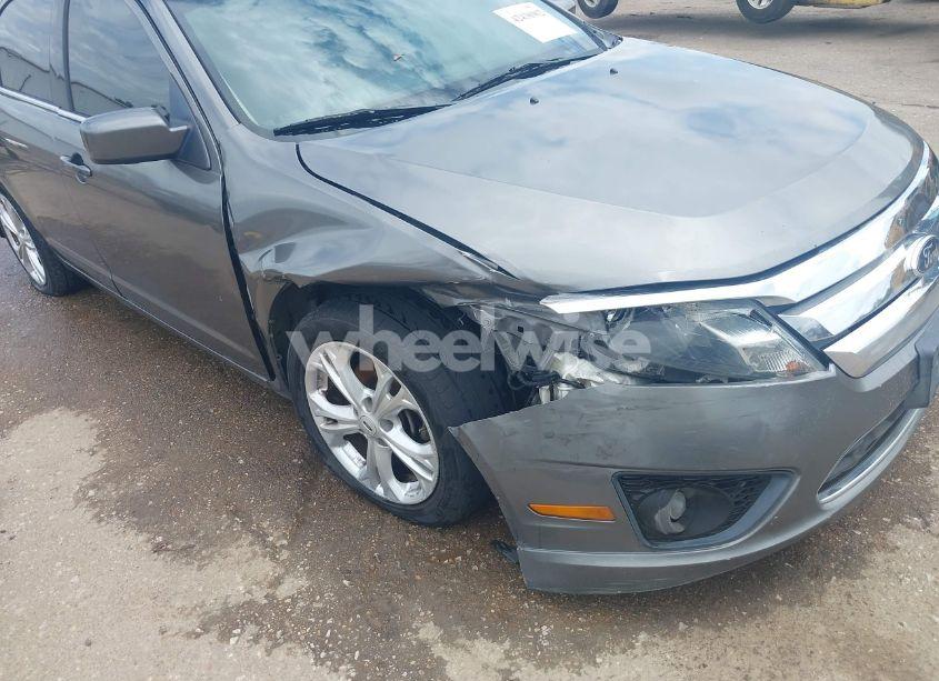 Photo 6 of 2012 Ford Fusion SE (VIN 3FAHP0HA7CR417511)