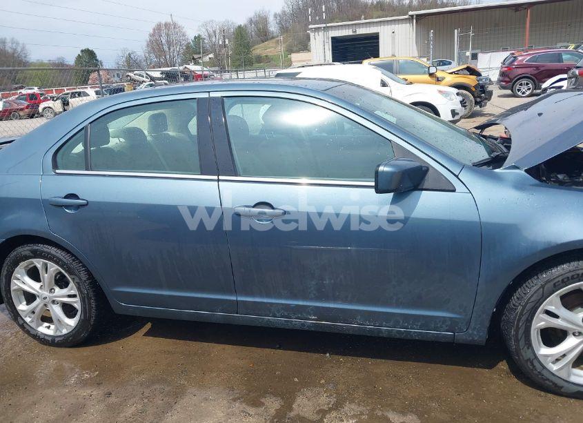 Photo 14 of 2012 Ford Fusion SE (VIN 3FAHP0HA7CR424958)