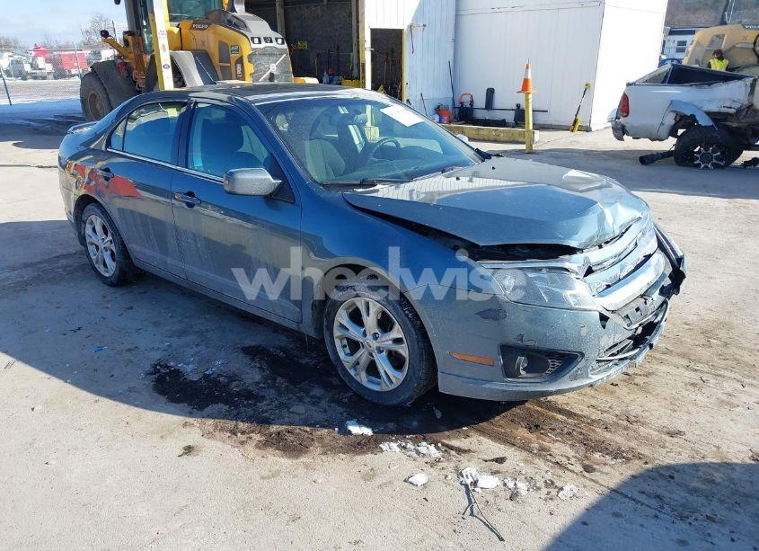 2012 Ford Fusion SE (VIN 3FAHP0HA7CR431831) main photo