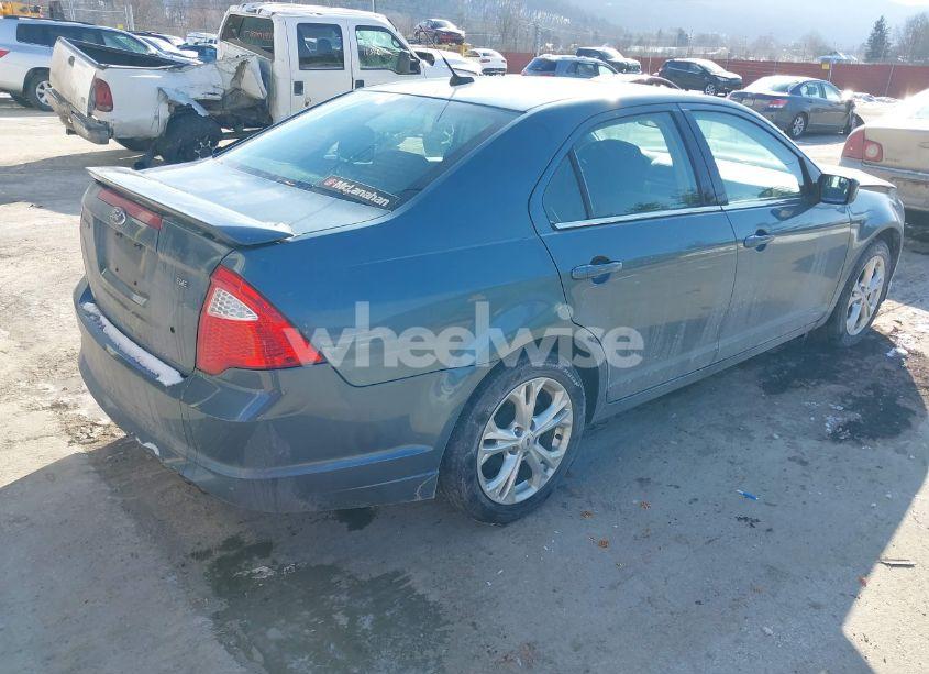 Photo 4 of 2012 Ford Fusion SE (VIN 3FAHP0HA7CR431831)