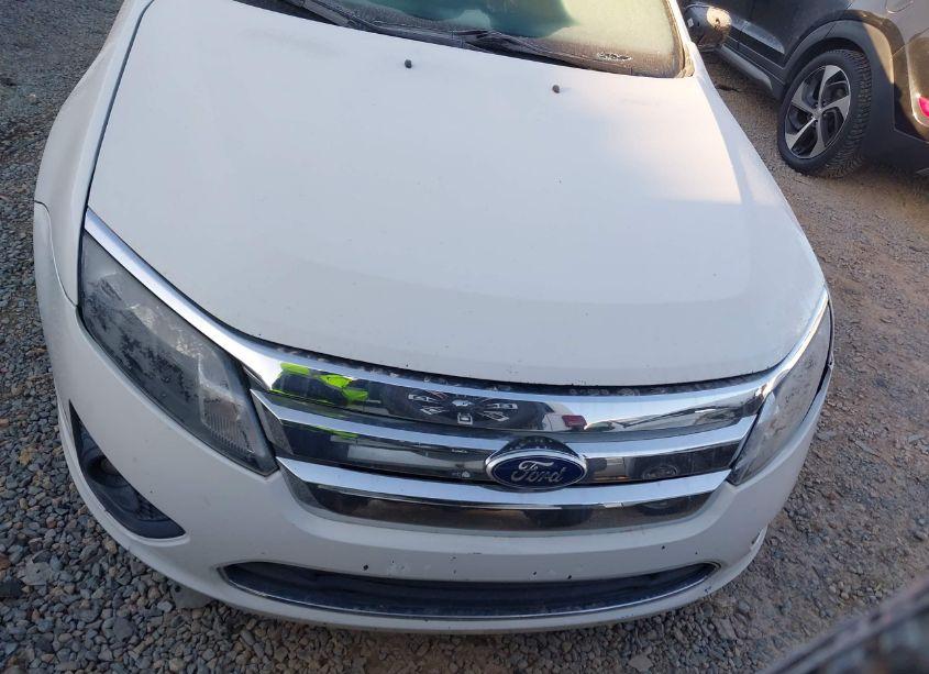 Photo 12 of 2010 Ford Fusion SE (VIN 3FAHP0HA8AR155477)