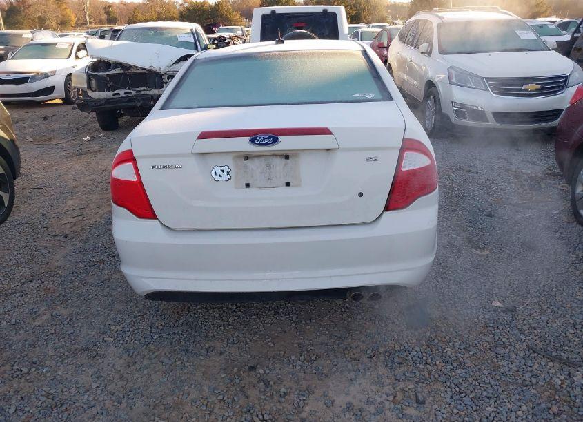 Photo 16 of 2010 Ford Fusion SE (VIN 3FAHP0HA8AR155477)