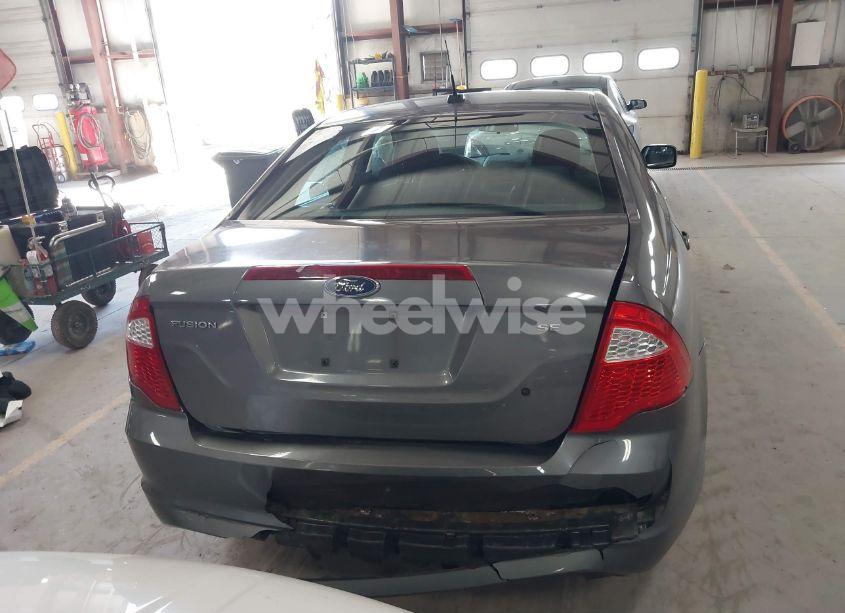 Photo 16 of 2010 Ford Fusion SE (VIN 3FAHP0HA8AR253165)