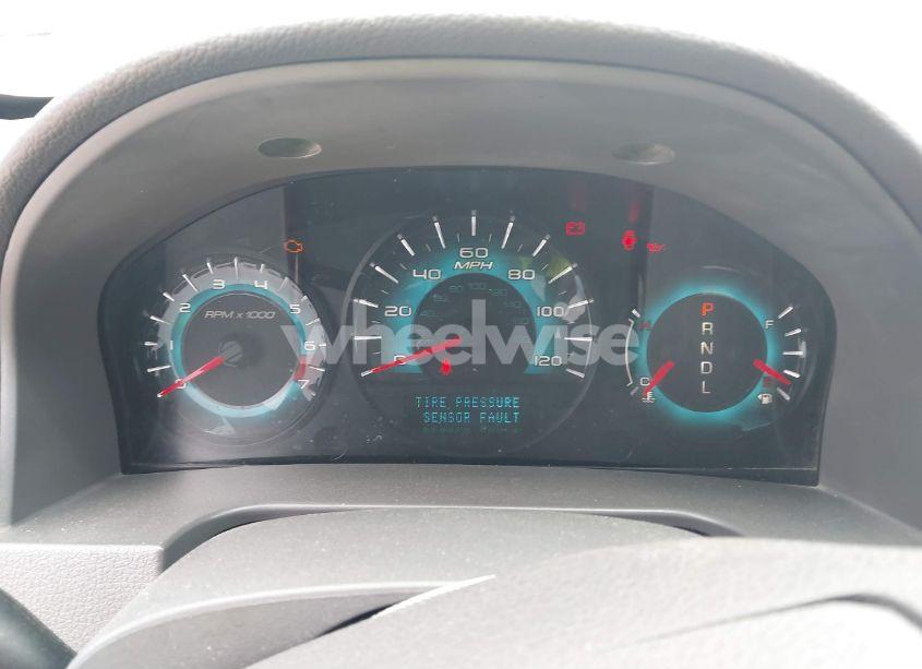 Photo 7 of 2010 Ford Fusion SE (VIN 3FAHP0HA8AR271181)