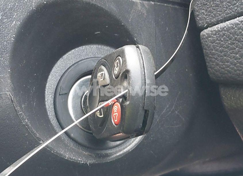 Photo 11 of 2010 Ford Fusion SE (VIN 3FAHP0HA8AR282780)