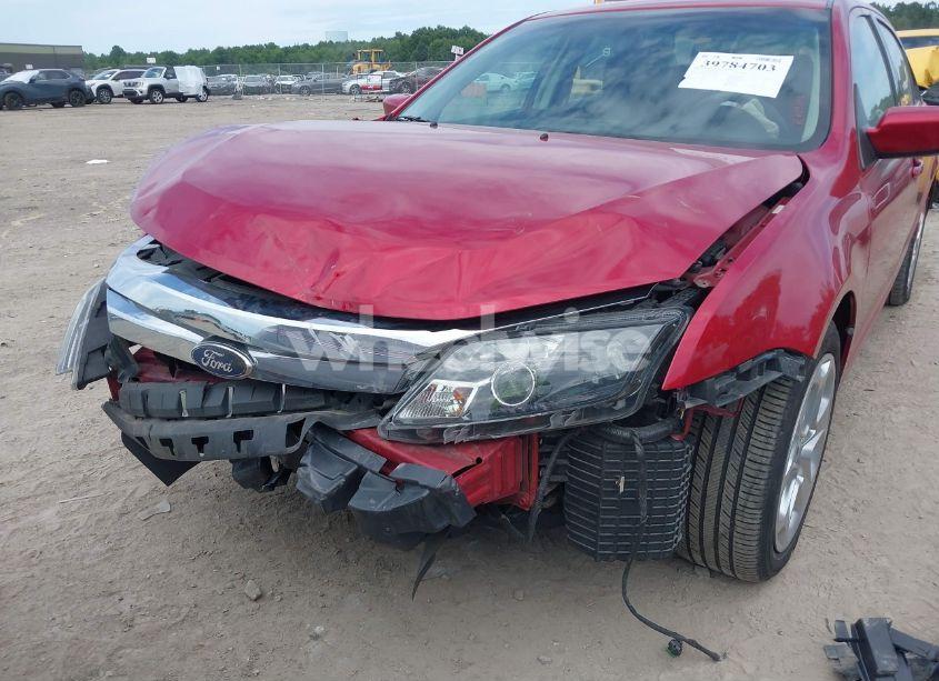 Photo 6 of 2010 Ford Fusion SE (VIN 3FAHP0HA8AR282780)