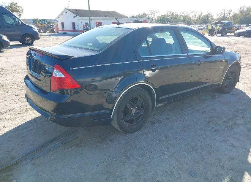 Photo 4 of 2010 Ford Fusion SE (VIN 3FAHP0HA8AR295433)