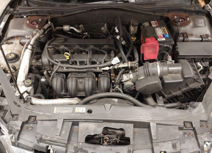 Photo 10 of 2010 Ford Fusion SE (VIN 3FAHP0HA8AR302624)