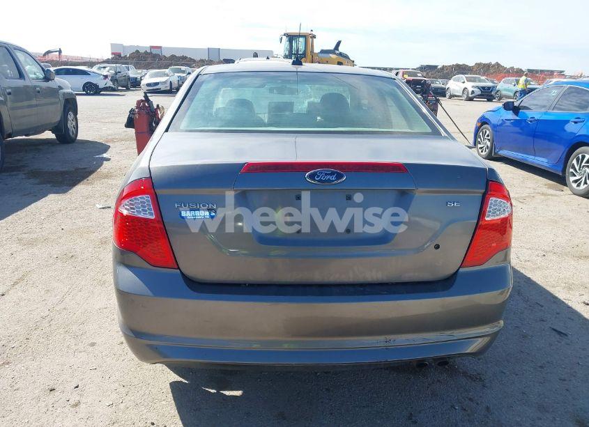 Photo 16 of 2010 Ford Fusion SE (VIN 3FAHP0HA8AR307984)