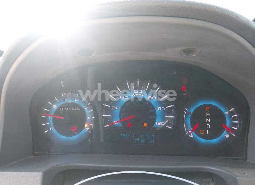 Photo 7 of 2010 Ford Fusion SE (VIN 3FAHP0HA8AR307984)