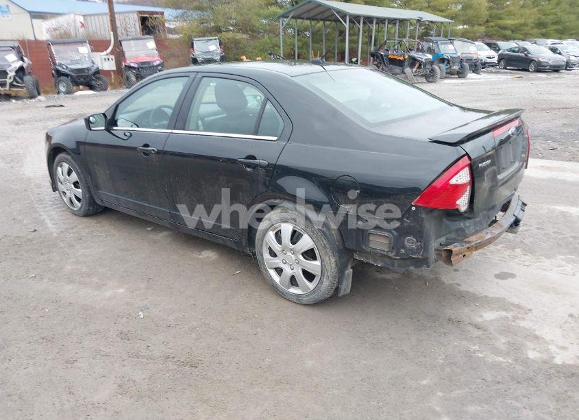 Photo 3 of 2010 Ford Fusion SE (VIN 3FAHP0HA8AR309010)