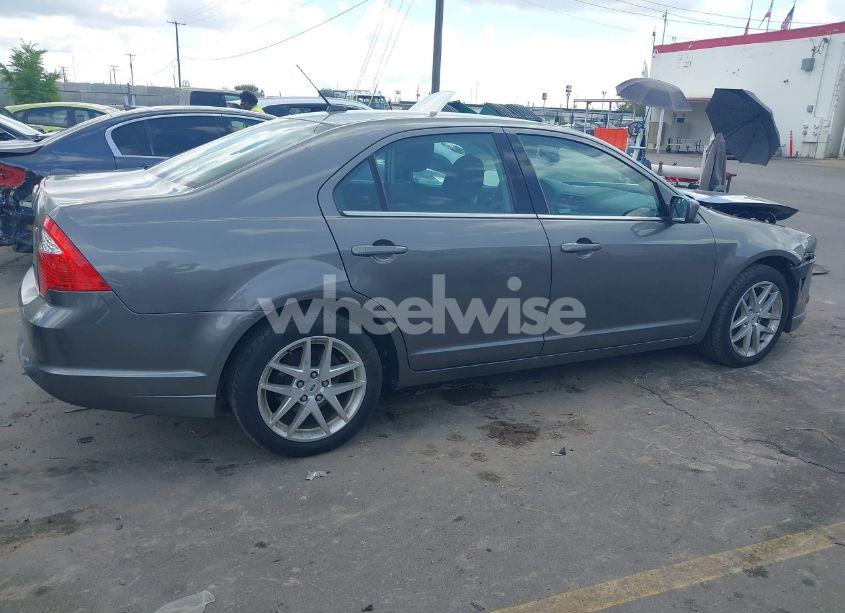 Photo 12 of 2010 Ford Fusion SE (VIN 3FAHP0HA8AR320220)