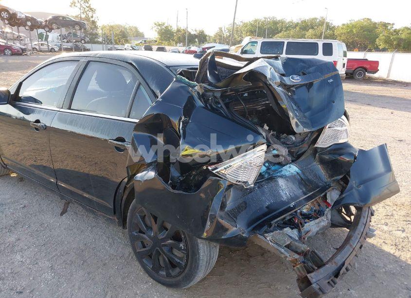 Photo 6 of 2010 Ford Fusion SE (VIN 3FAHP0HA8AR328544)