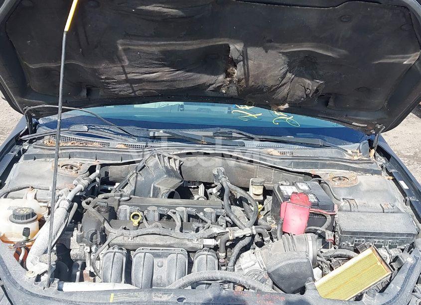 Photo 10 of 2010 Ford Fusion SE (VIN 3FAHP0HA8AR340726)