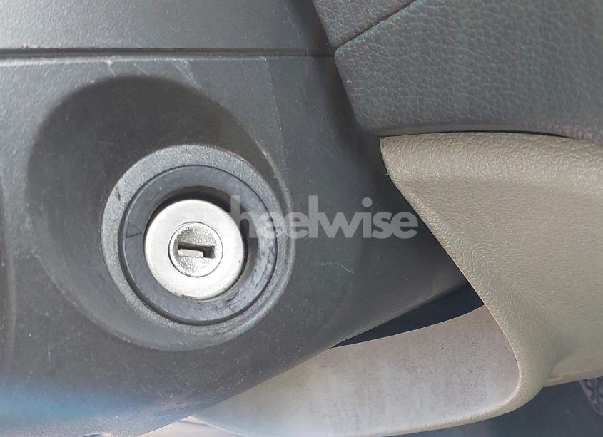 Photo 11 of 2010 Ford Fusion SE (VIN 3FAHP0HA8AR340726)