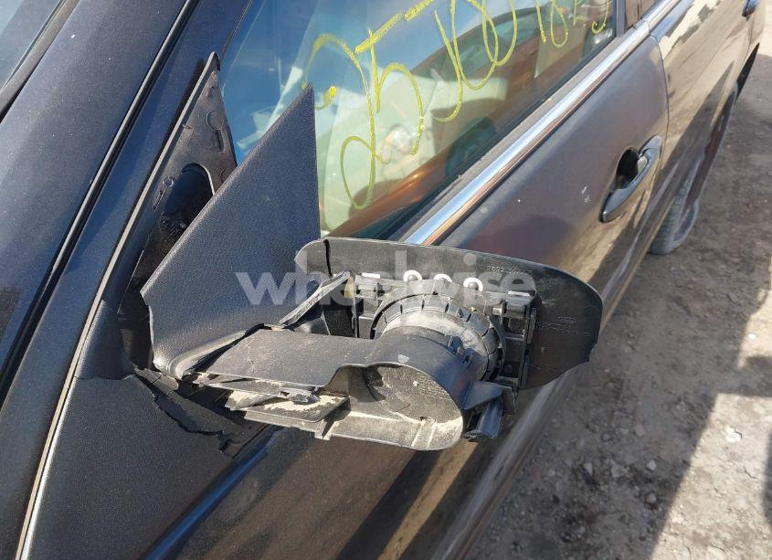 Photo 15 of 2010 Ford Fusion SE (VIN 3FAHP0HA8AR340726)