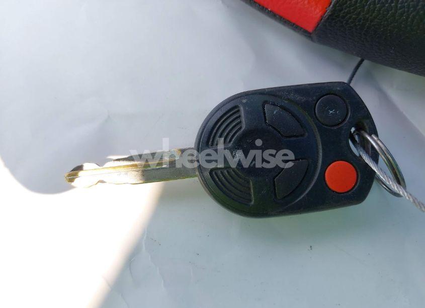 Photo 11 of 2010 Ford Fusion SE (VIN 3FAHP0HA8AR350320)