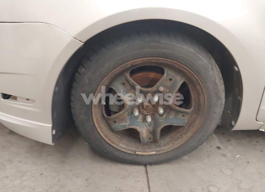 Photo 12 of 2010 Ford Fusion SE (VIN 3FAHP0HA8AR359308)