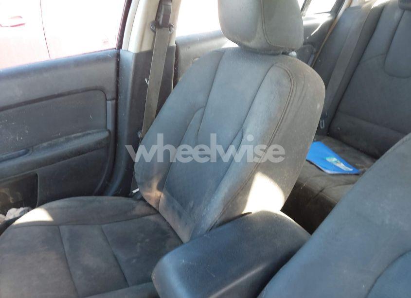 Photo 5 of 2010 Ford Fusion SE (VIN 3FAHP0HA8AR389117)