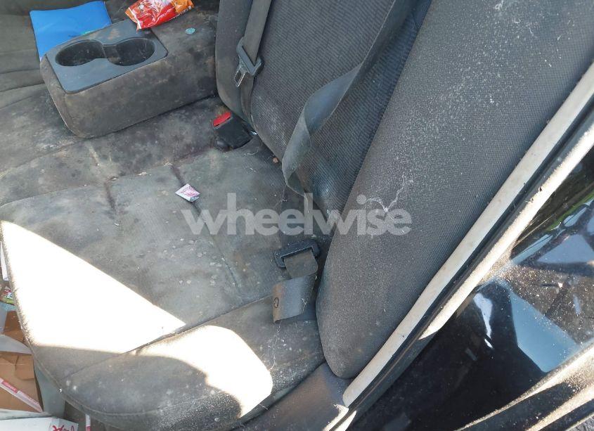 Photo 8 of 2010 Ford Fusion SE (VIN 3FAHP0HA8AR389117)