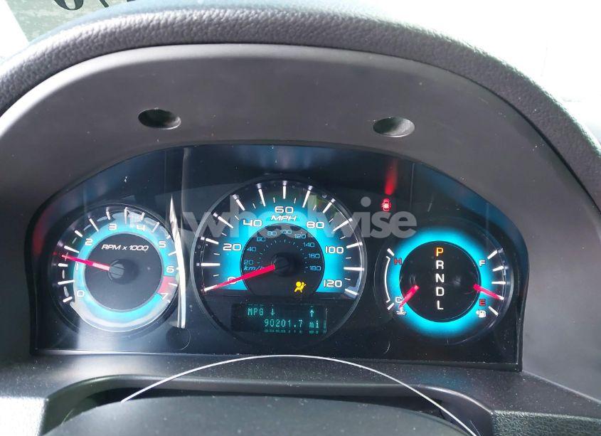 Photo 7 of 2010 Ford Fusion SE (VIN 3FAHP0HA8AR401072)