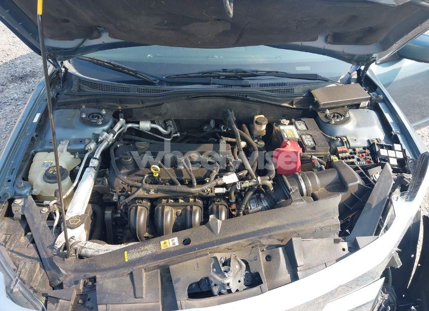 Photo 10 of 2011 Ford Fusion SE (VIN 3FAHP0HA8BR126370)